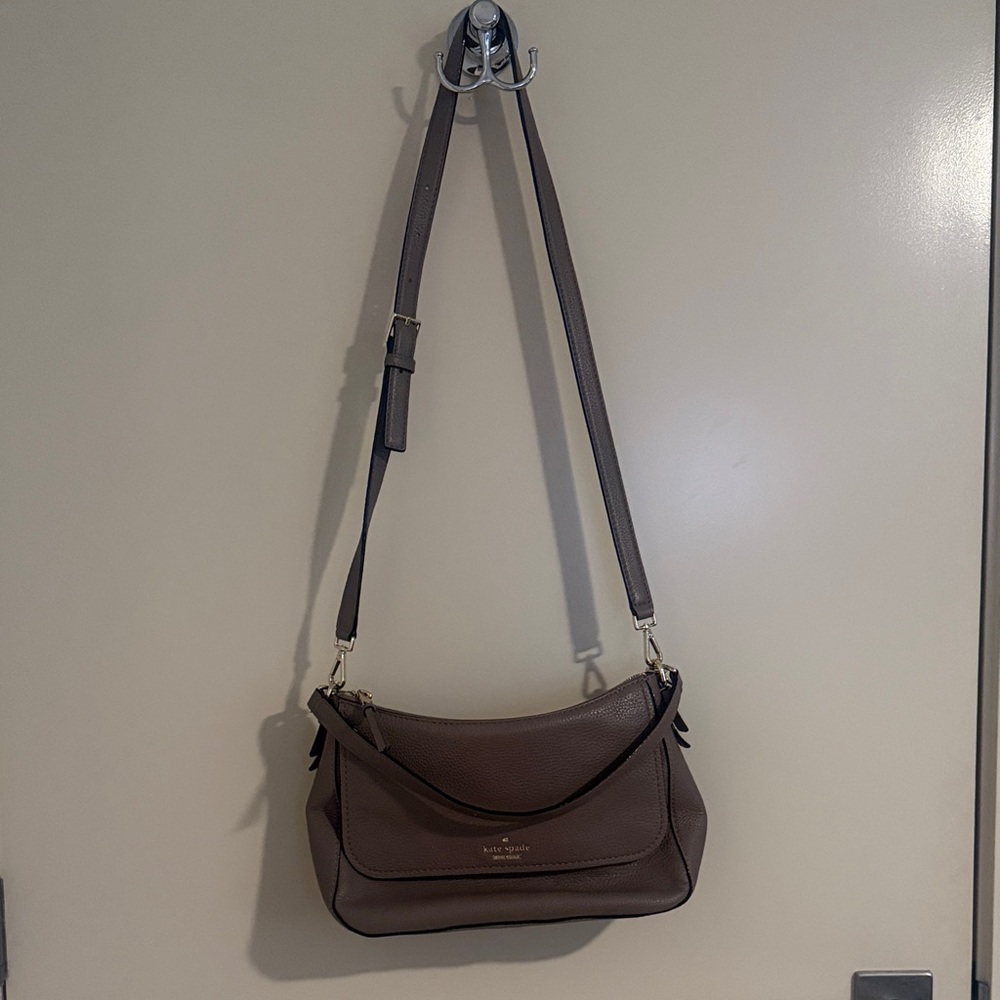 kate spade tan pebble leather crossbody bag